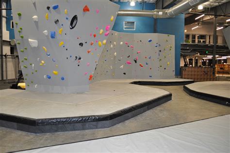 Rock Climbing Singles: Climbing Gyms Reno