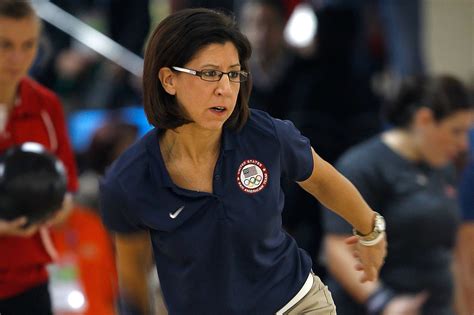 Out lesbian Liz Johnson wins PBA Tour event, second woman to do so - Outsports