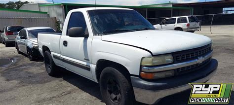 2000 Chevrolet Silverado 1500 Used Auto Parts | Largo