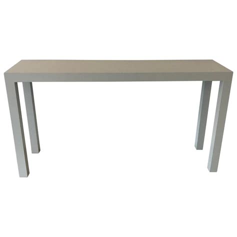 Mid-Century Modern Light Gray Parsons Table For Sale at 1stdibs