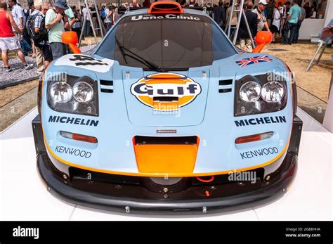 Gulf livery hi-res stock photography and images - Alamy