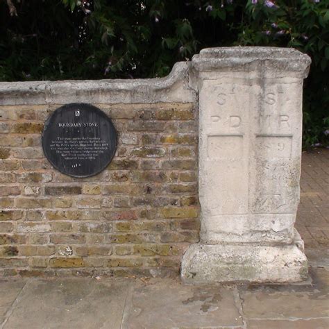 Boundary stone - Deptford : London Remembers, Aiming to capture all memorials in London