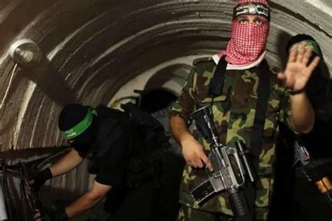 Siapa Abu Ubaidah Hamas? Jubir Brigade Al-Qassam yang Terkenal Pasca ...