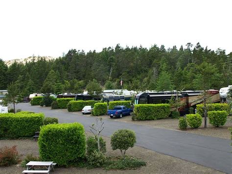 Woahink Lake RV Resort | Florence, OR - RV Parks and Campgrounds in Oregon - Good Sam Camping