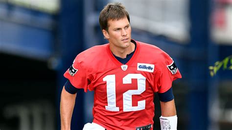 Tom Brady Appears To Reveal His Retirement Age With Instagram Comment ...