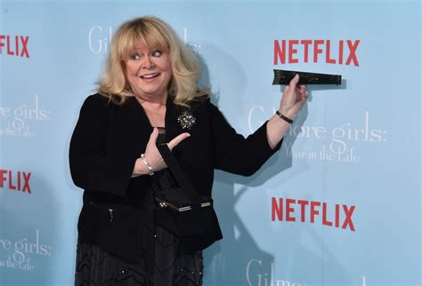 'Gilmore Girls': Sally Struthers Picked up Directors and Costars ...