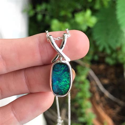 Pin on opals