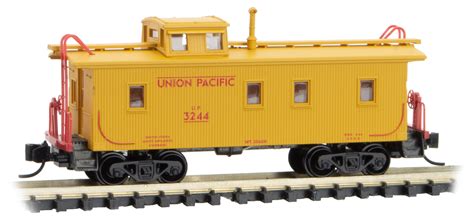 N Scale - Micro-Trains - 050 00 101 - Caboose, Cupola, Wood - Uni...