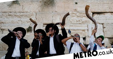 When does Yom Kippur start and end and why is the fast from sundown? | Metro News