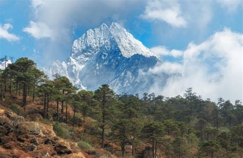 Sagarmatha National Park - Destinations Management INC.