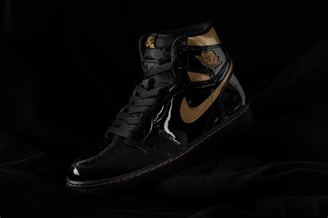 Air Jordan 1 Retro High OG "Black & Gold" Release — Foosh