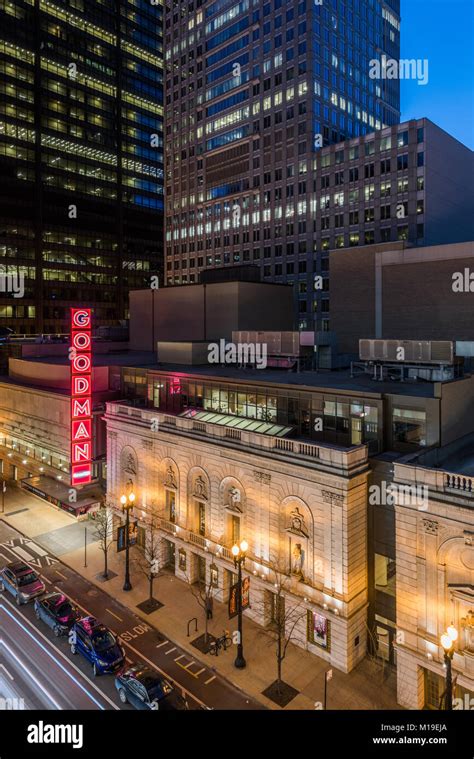 Goodman theater chicago hi-res stock photography and images - Alamy