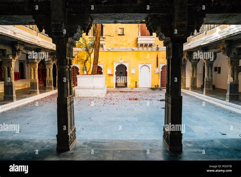 Bagore Ki Haveli, historical building in Udaipur, India Stock Photo - Alamy