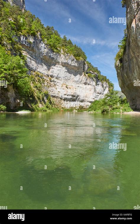 Gorges du Tarn on a boat Stock Photo - Alamy