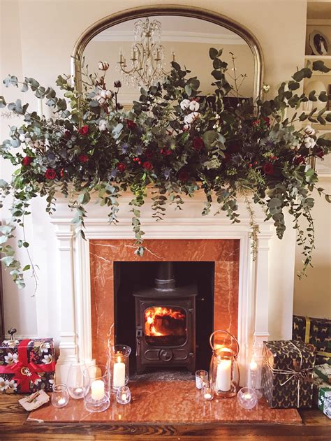 My Home At Christmas (+ How To Make This Fireplace Garland) — MELANIE ...