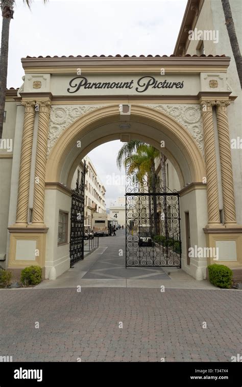 Paramount pictures studios hi-res stock photography and images - Alamy