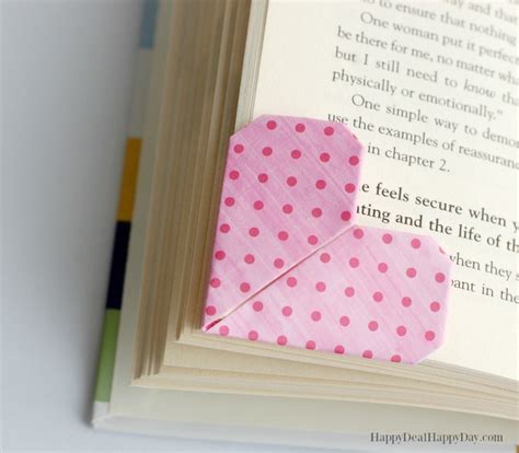 How To Make An Origami Heart Bookmark - Happy Deal - Happy Day!