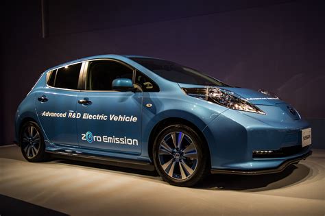 Battery Breakthrough To Boost Nissan Electric Cars To One In 10 Sales ...