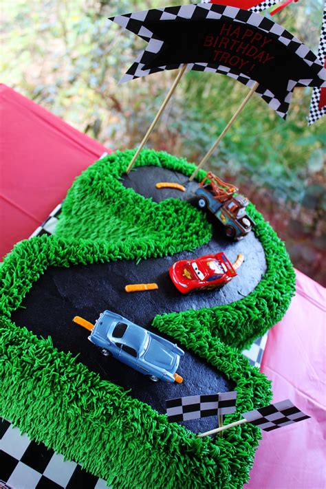 Pin by Courtney Hann on More Peanut birthday Ideas | Cars birthday cake ...