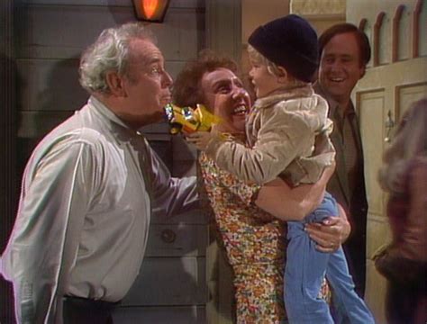 Holiday Film Reviews: Archie Bunker's Place: "Thanksgiving Reunion"