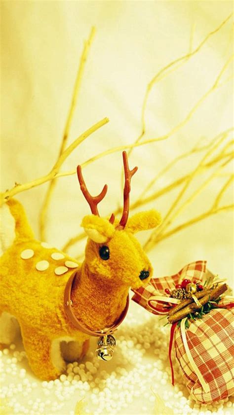 Deer Christmas Wallpaper - EnWallpaper