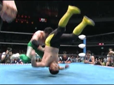 Mitsuharu Misawa vs. Toshiaki Kawada (June 3rd, 1994) - YouTube