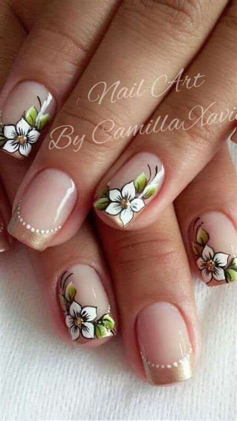 Pin by Áurea Lucietto on adesivos | Floral nails, Nail art designs ...