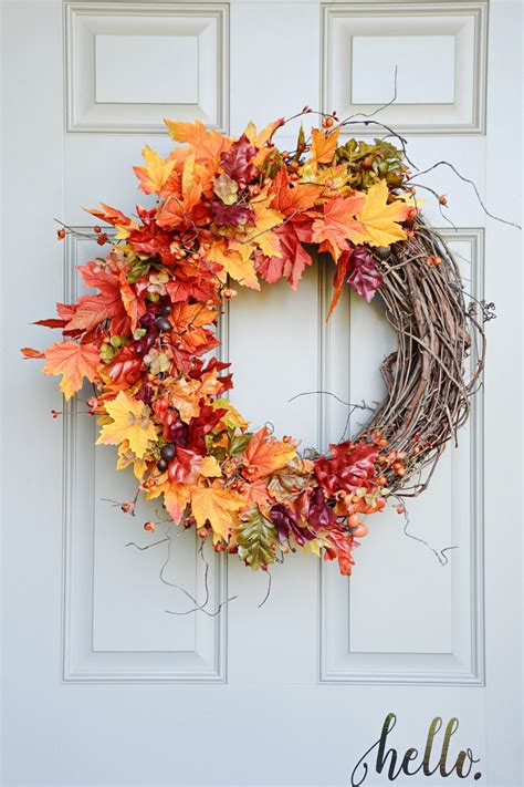 Brambly And Bright Leafy Fall Wreath DIY - StoneGable