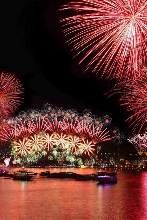 Fireworks | New year fireworks, Australia travel, Fireworks