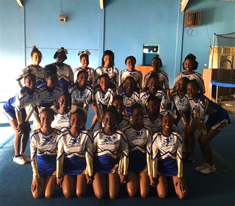 VIDEO: Jamaican High School Competes in 2016 Cheerleading Championship ...