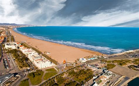 10 Valencia Beaches For An Intoxicating Mediterranean Vacay