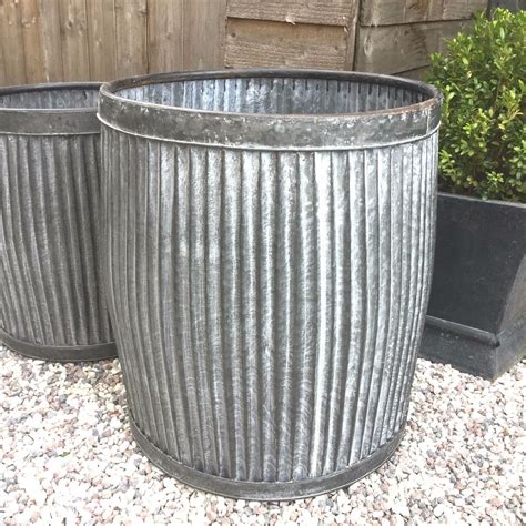 Large Vintage Style Round Galvanised Metal Garden Planter Tub Flower Pot Barrel | eBay