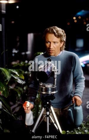 BODY DOUBLE (1984) CRAIG WASSON, MELANIE GRIFFITH BDO 005 Stock Photo - Alamy