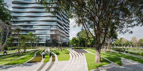 Landscape Architecture Successfully Unites The SCG Headquarters