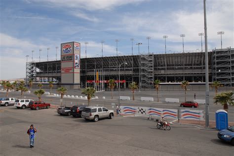 Las Vegas Motor Speedway - The Crittenden Automotive Library