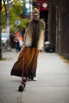 25 Walking dog ideas | style, fashion, street style