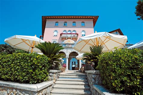 Opatija Travel: Attractions, Restaurants, Hotels, Bars & Beaches ...