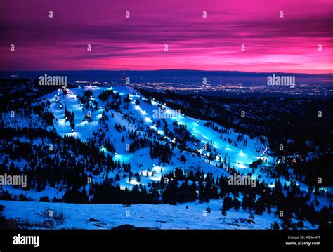 USA IDAHO Boise Bogus Basin Ski Area night skiing Stock Photo: 6932272 ...