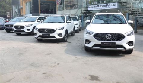 MG Motor India delivers 108 Hector SUVs in a single day to rental ...