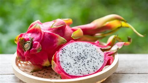 Red dragon fruit - Edfresh USA