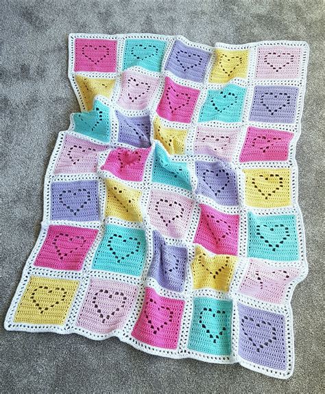 A Playful Stitch: Filet Heart Crochet Baby Blanket