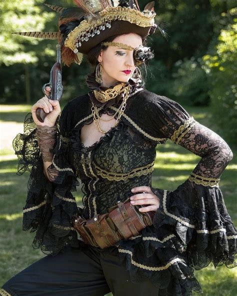 Steampunk Lover | Steampunk pirate, Steampunk clothing, Steam girl