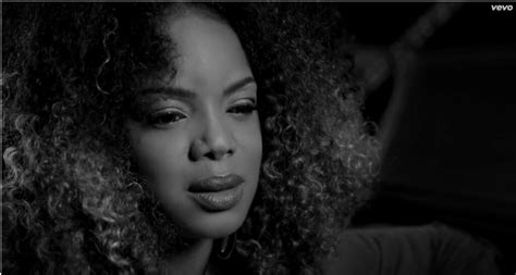 VIDEO: Leela James - 'Fall For You'