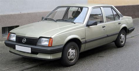 Datei:Opel Ascona C front 20130104.jpg – Wikipedia