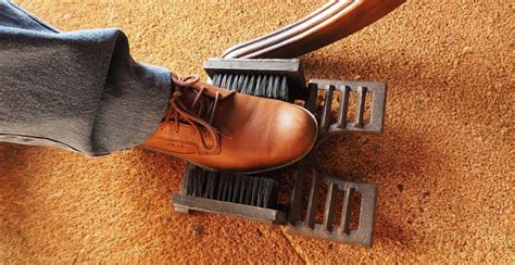 How to Pick the Right Type of Boot Scraper Brush - Home & Garden Decor