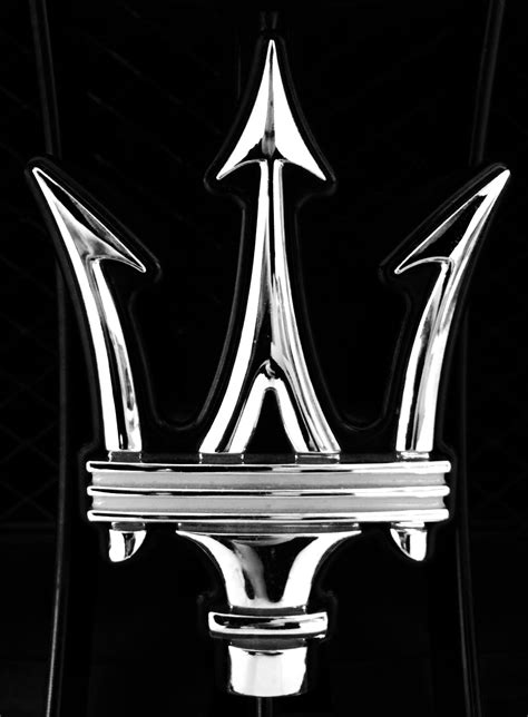 Maserati Trident Maserati Car, Maserati Ghibli, Trident Logo, Bmw Black, Automotive Logo, Car ...