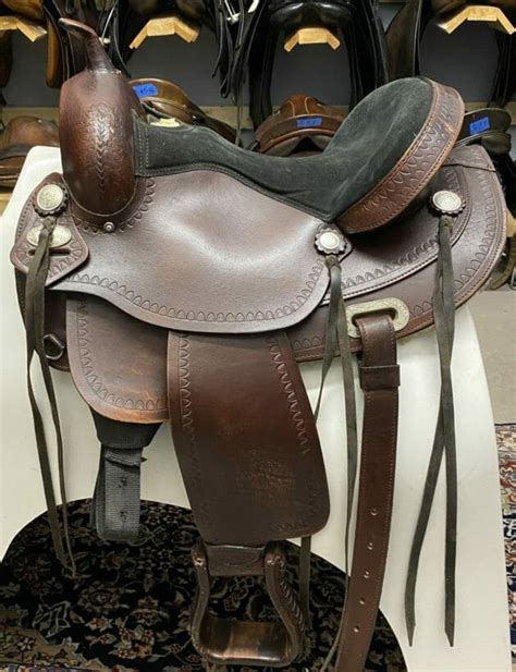 0586-1 Hilason Western Saddle, 16.5", Wide - The Trainer's Loft