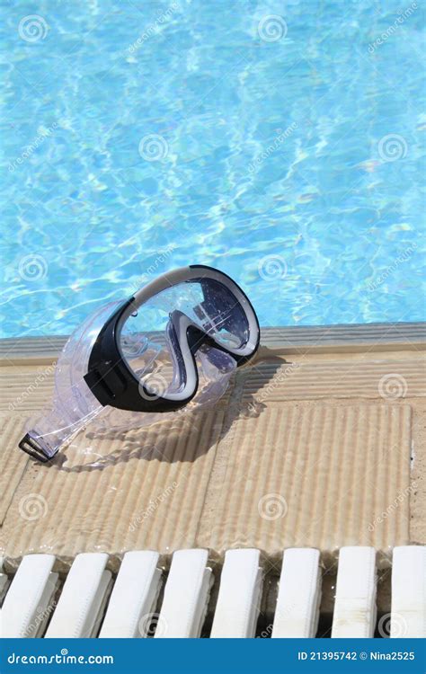 Diving mask stock photo. Image of diving, sport, blue - 21395742