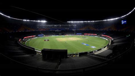 Narendra Modi Stadium Pitch Report Ahmedabad Cricket Stadium Pitch ...