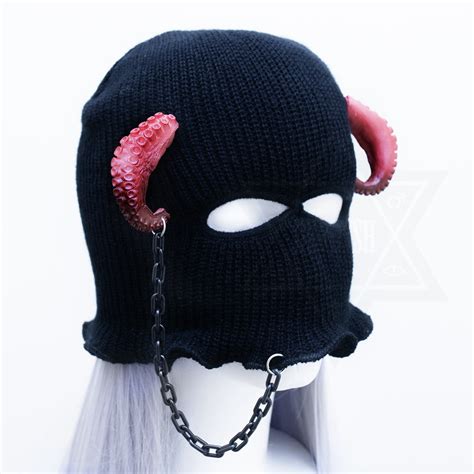 Grudge beanie mask – DEVILISH